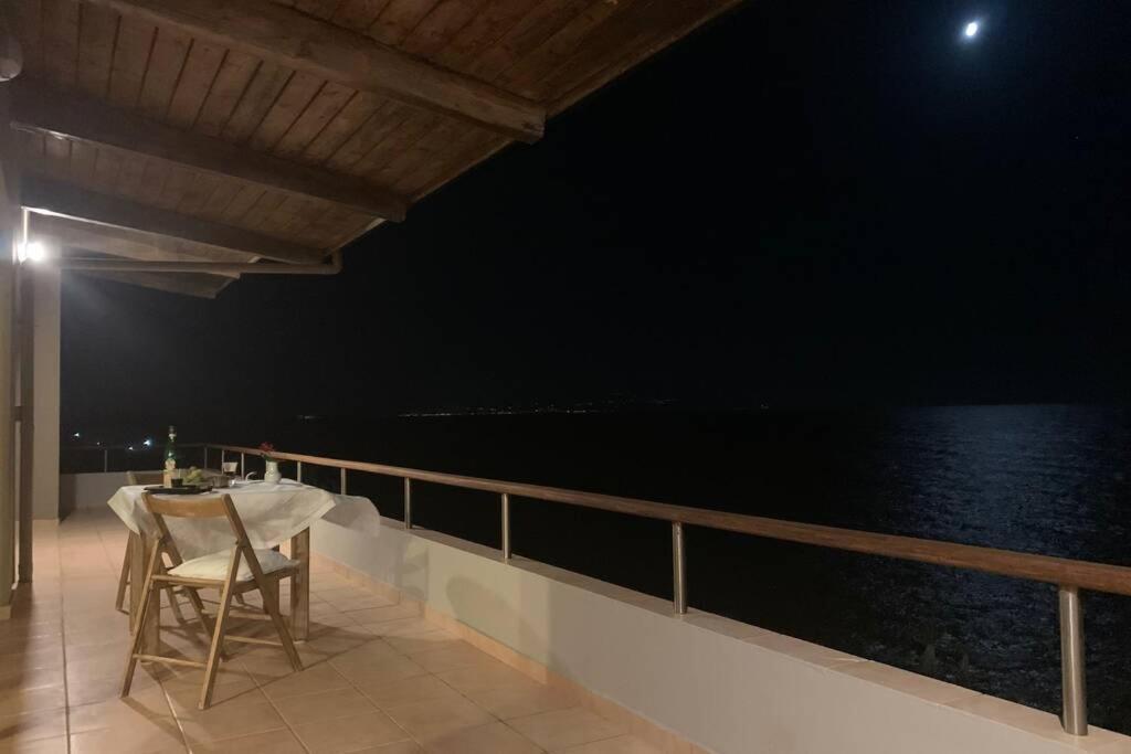 360º Suite With Endless Views To The Ionian Sea Mytikas  Exterior foto